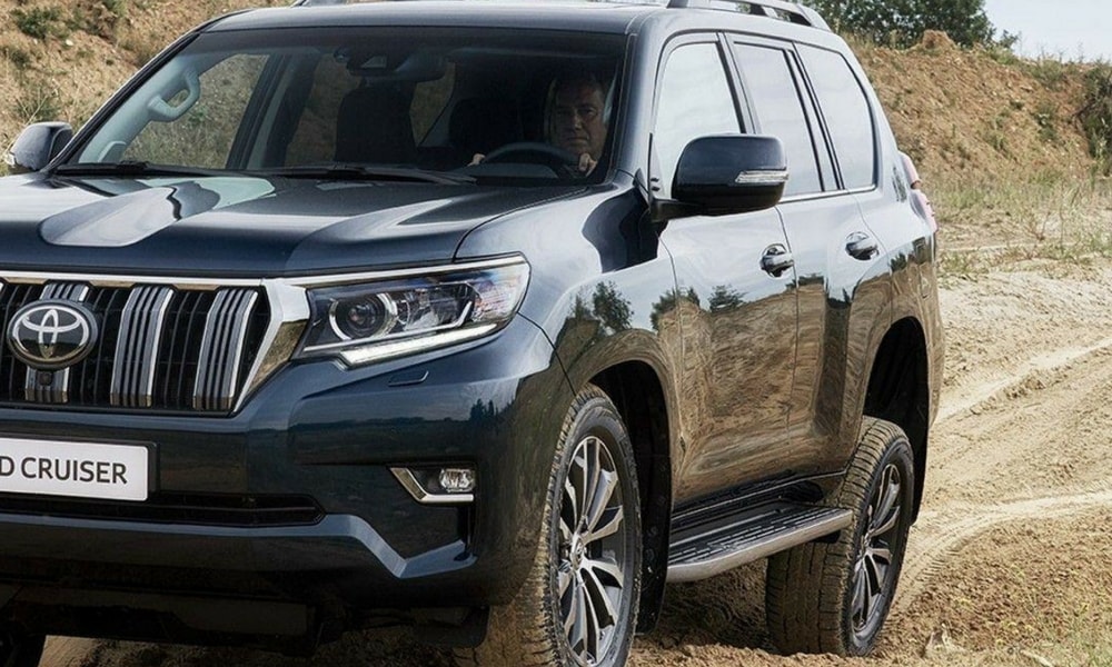 2018 Yeni Toyota Land Cruiser Prado Arazilerin Cilgin Suv U Frankfurt Fuari Nda Far Yapisi