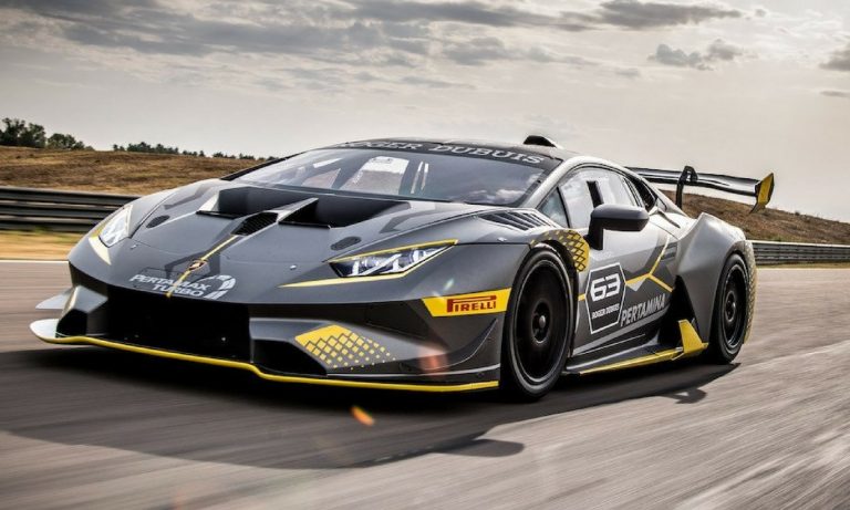 Lamborghini Huracan Super Trofeo EVO: Pistlerin En Sinirli Boğası!