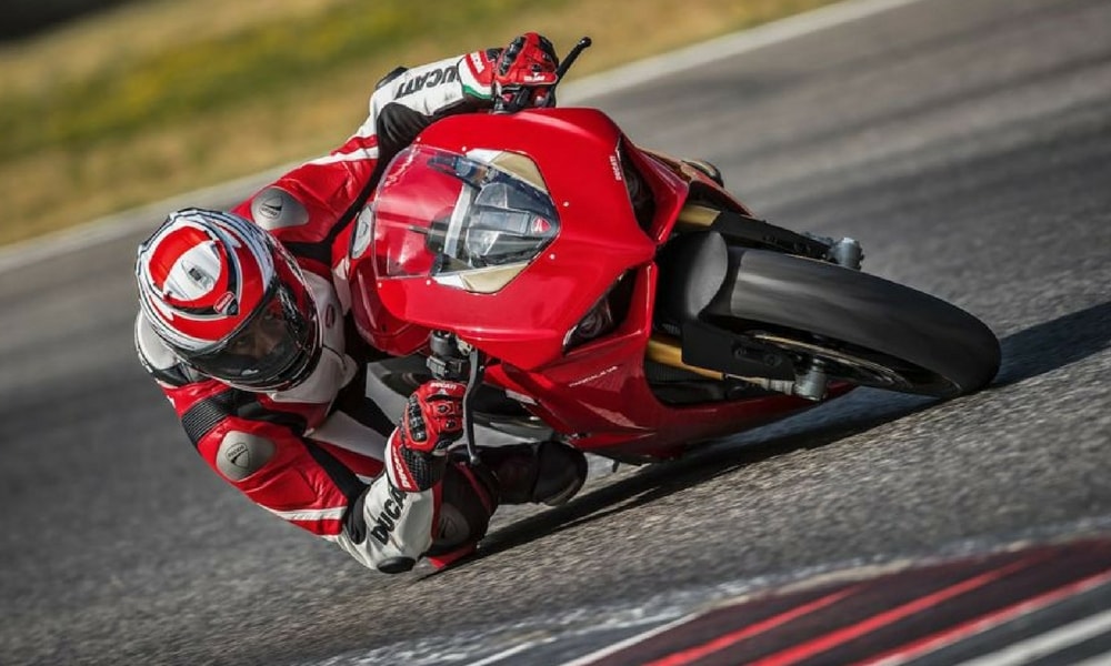 2018 Yeni Ducati Panigale V4 twin pulse teknoloji