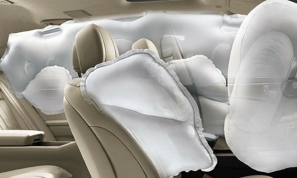 Hyundai Devrilme Anında Açılan Airbag