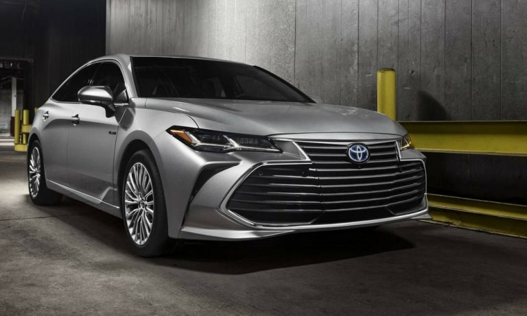 2018 Yeni Toyota “Avalon” Lexus LS Kıvamında Olmuş!