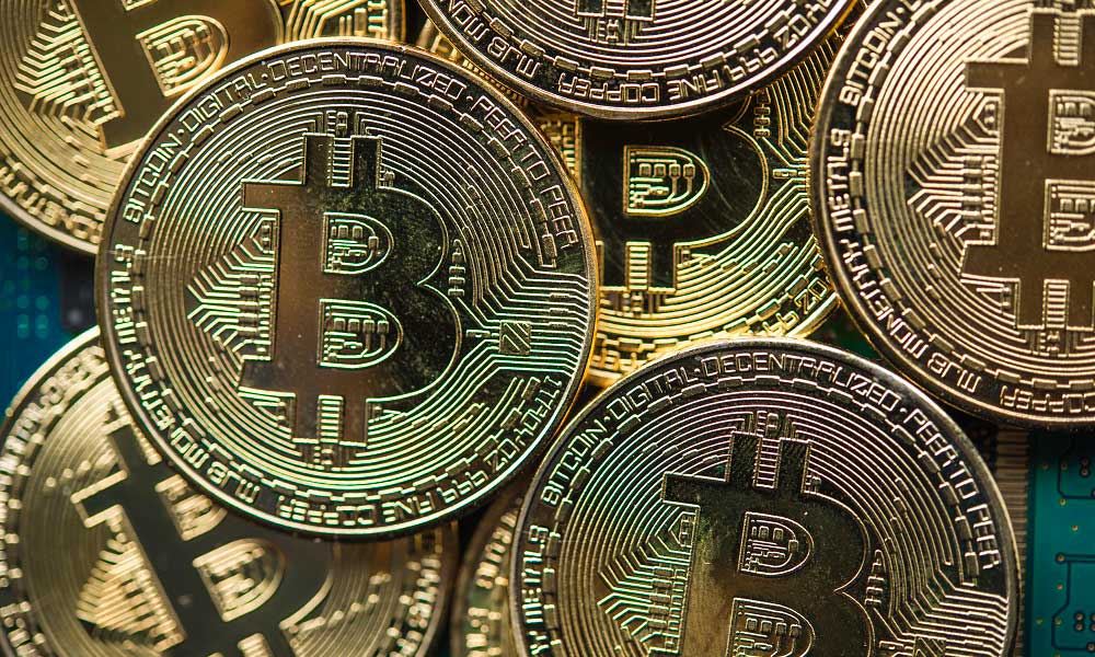 Bitcoin 10 Bin Doların Altını Gördü