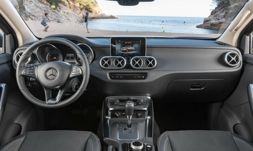 Mercedes pick-up Tischer İç Mekan