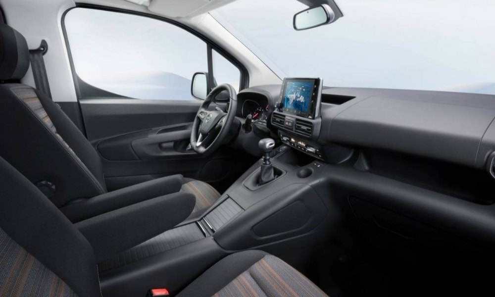 2018 Yeni Opel Combo Tum Teknik Detay Ve Ozellikleriyle Tanitilti Ic Mekani