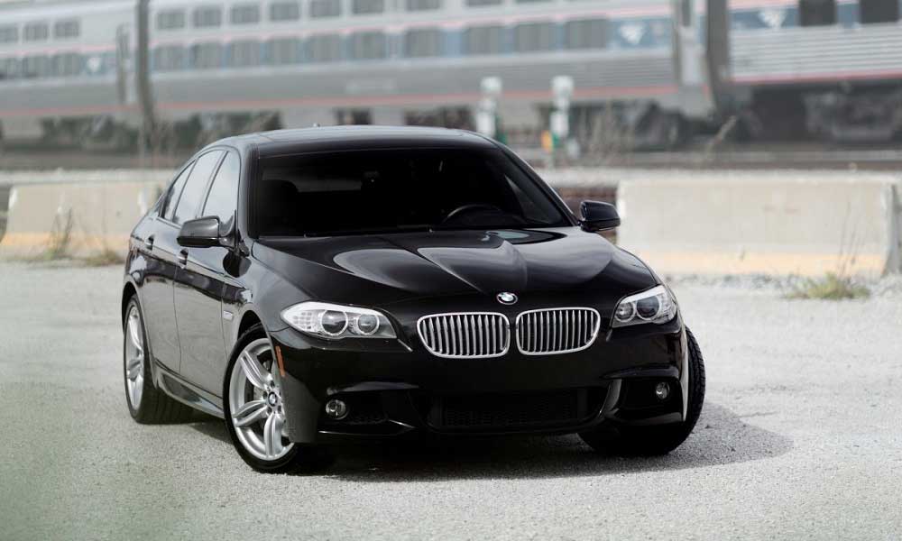 BMW İsteği Babası Tarafından Reddedilince Annesinin Yanına Taşındı!