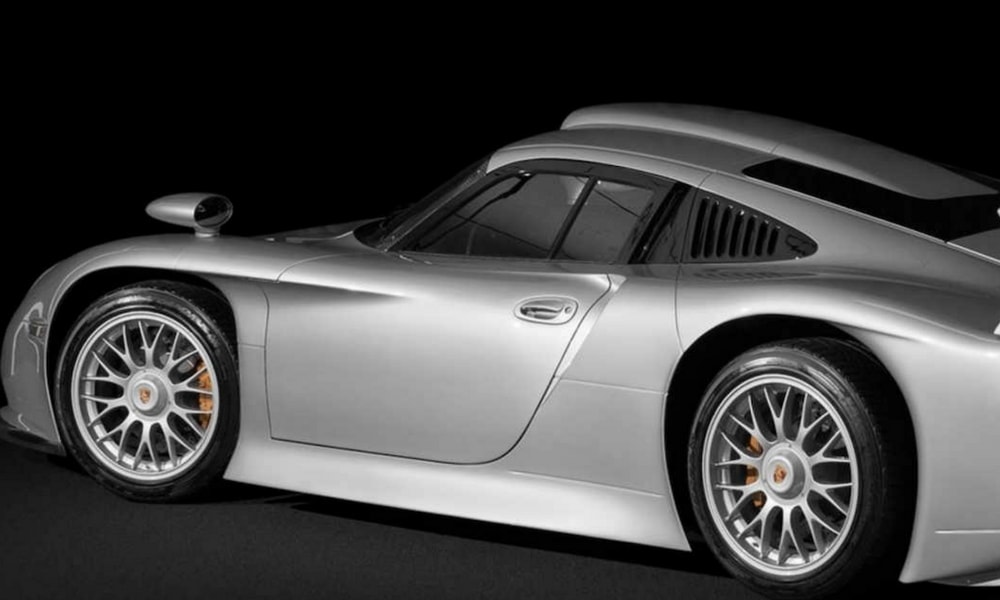 Efsane Porsche 911 GT1 Strassenversion Jantlar