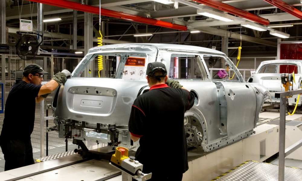 BMW İngiliz Tesislerine Parçaların %90'nını Avrupa'dan İthal Ediyor