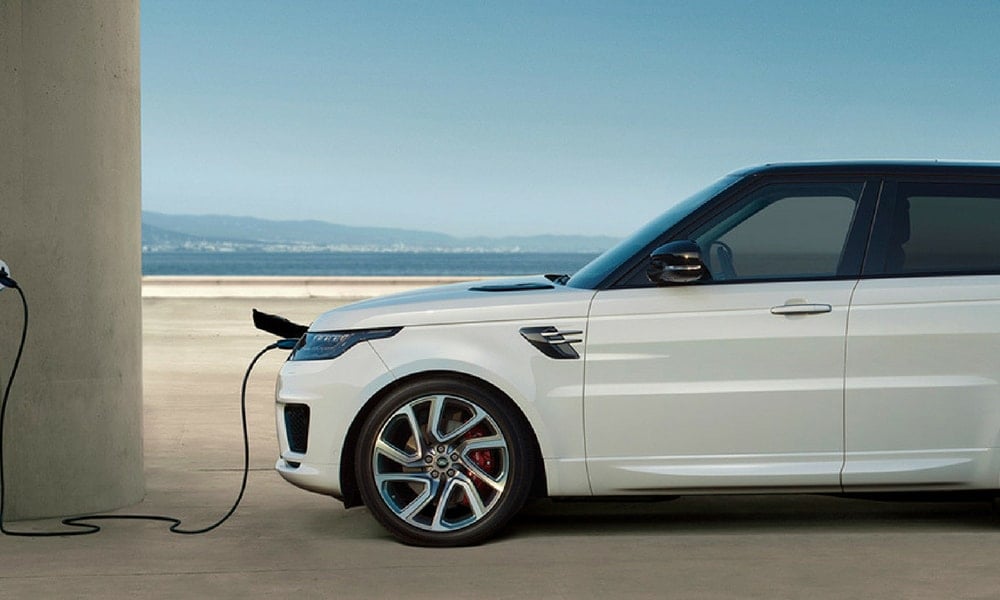 Yeni Range Rover Güncel Özelliklerin Son Sürümleriyle Gelecek