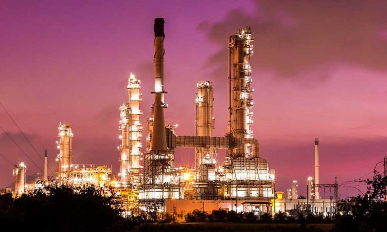 Saudi Aramco Dev Petrokimya Üreticisinden Hisse Almayı Planlıyor!