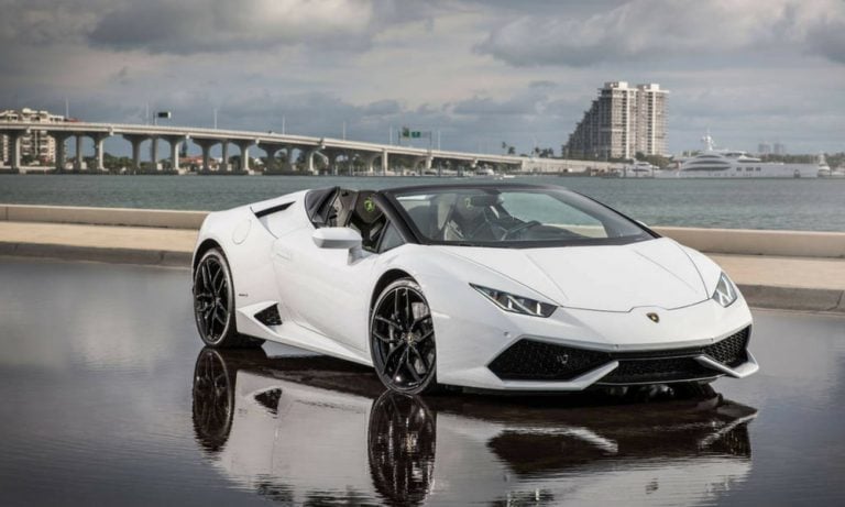 Dubai’de Lamborghini Kiralayan İngilize Kesilen Ceza Miktarı Akıl İşi Değil!