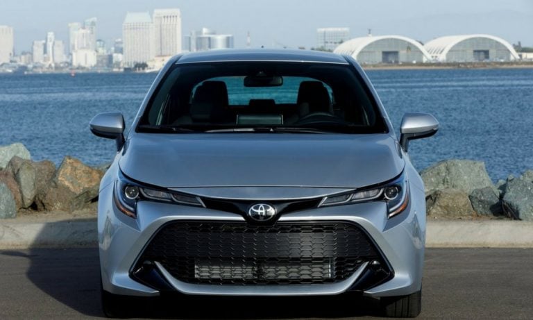 Toyota, Auris İsmini Sonlandırılıyor!
