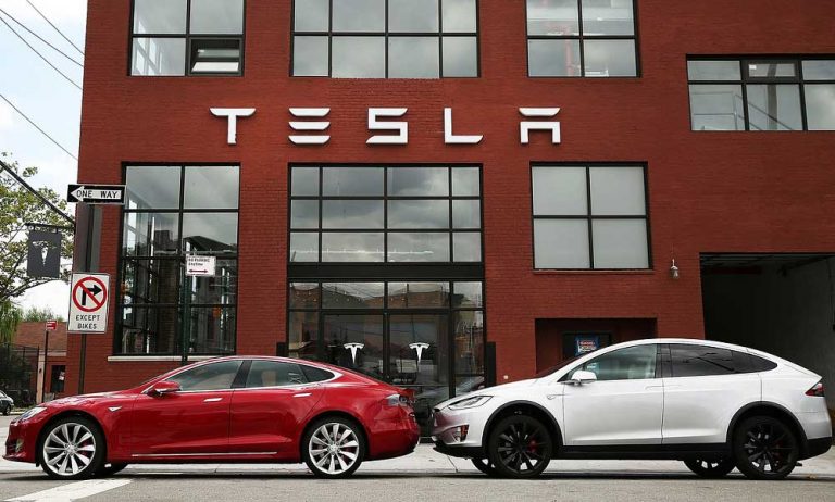 Boğa Piyasası Analistlerinin Raporu Tesla Hisselerini Yüzde 8 Yükseltti