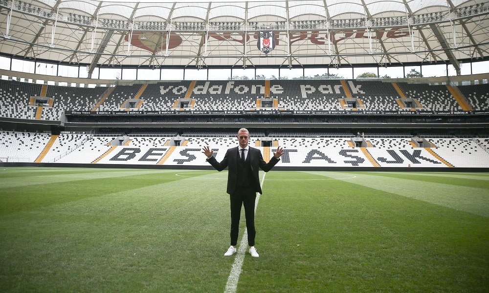 Futbolcu Sözleşmelerine Açıklık Getirildi