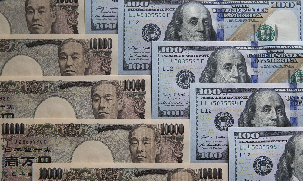 Japon Yeni Pazartesi günü Dolar Karşısında 114.00 Seviyesinde 