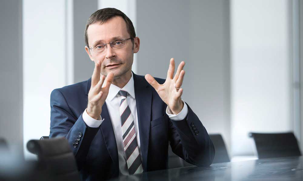 Ulrich Kater İtalya Yorumu