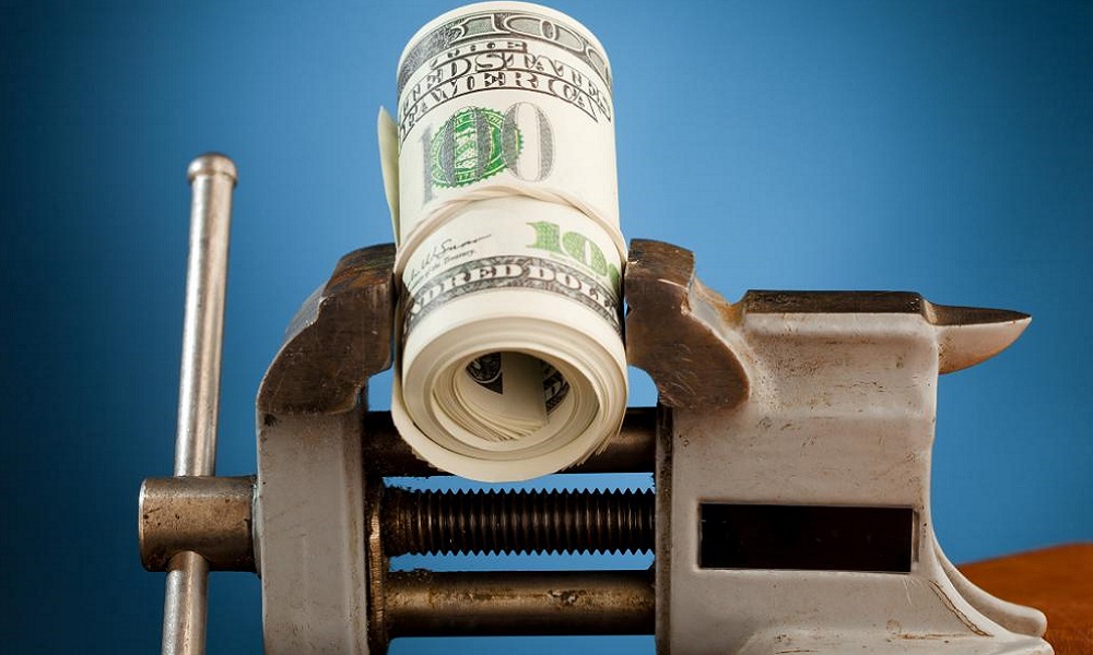 Dolar Kuru Apple’ın Satış Tahminlerini Düşürmesiyle 5,72’ye Sıçradı