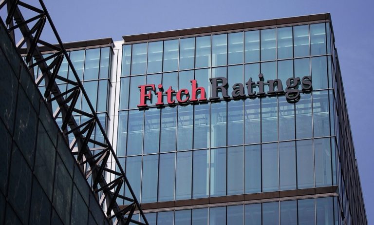 Fitch Ratings Küresel Kamu Borçlarının Hızla Yükseldiğini Bildirdi