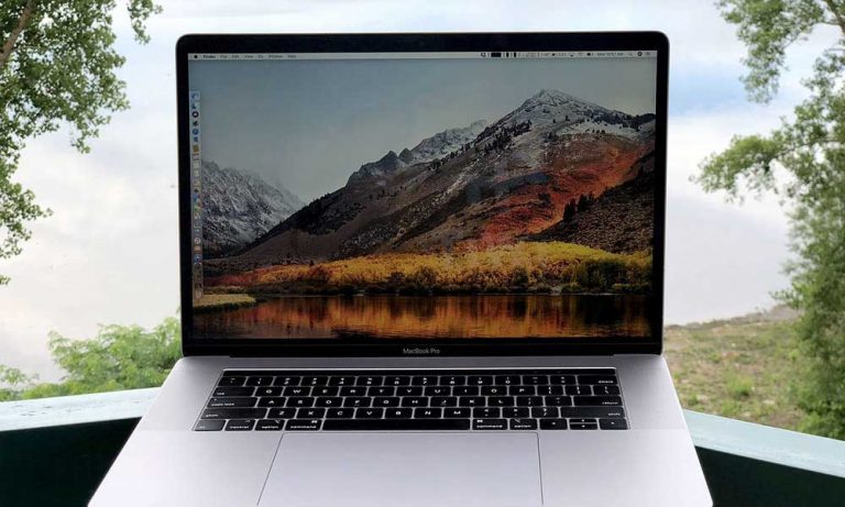 MacBook Bilgisayarların Ekranlarında Işık Arızası Yaşandığı Belirtiliyor