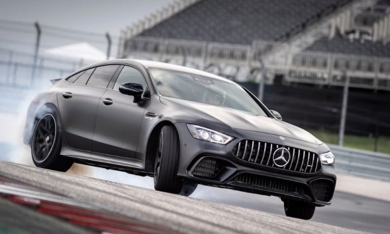 Mercedes-AMG GT 63 S 4-Door’un V8 Performansı!