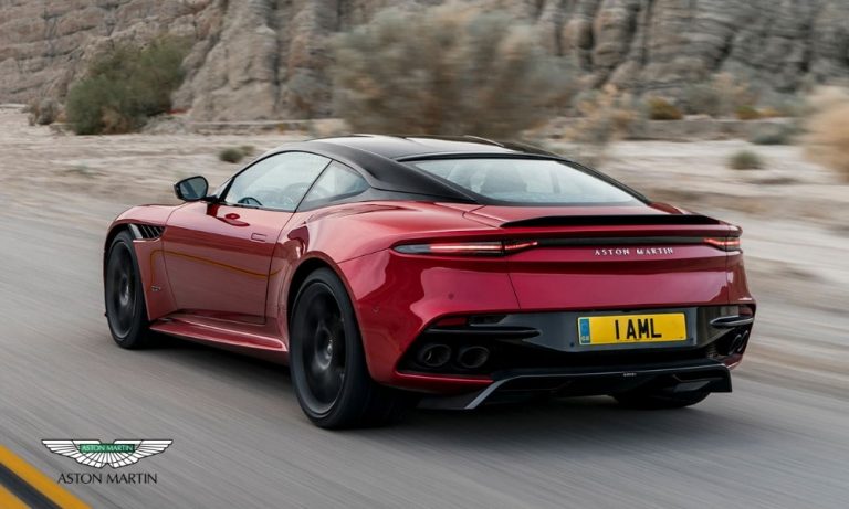 Aston Martin Görkemli V12 Motorları Hakkında Son Kararını Açıkladı!