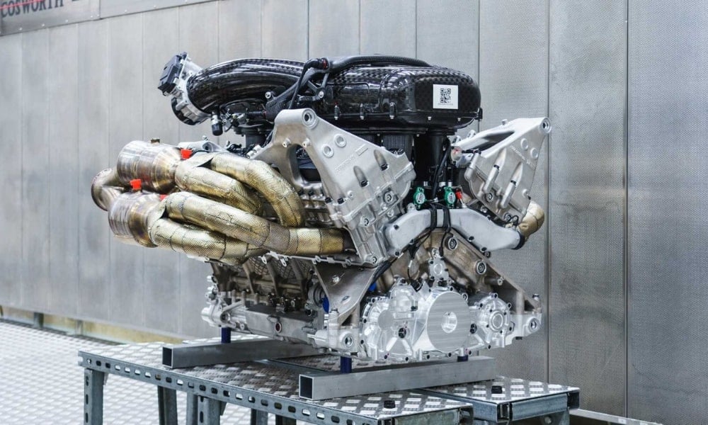 Aston Martin V12 Motor Aciklamasi Valkyrie Motor