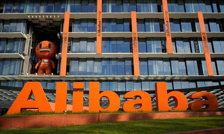 Alibaba, Tencent ile Karşılaştırıldığında Daha İyi Bir Hisse Senedi