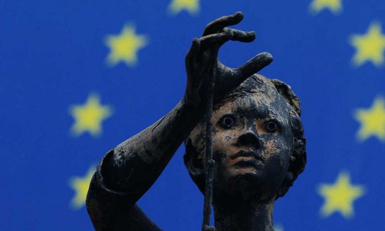 Finansal Krizden Kurtulamayan Avrupa Ekonomileri, Popülist Yaklaşımların Üreme Alanı