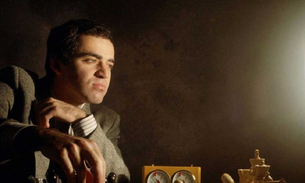Satranç Efsanesi Kasparov Yeni Teknolojiler Kötü Oyunculara Yeni Fırsatlar Veriyor 