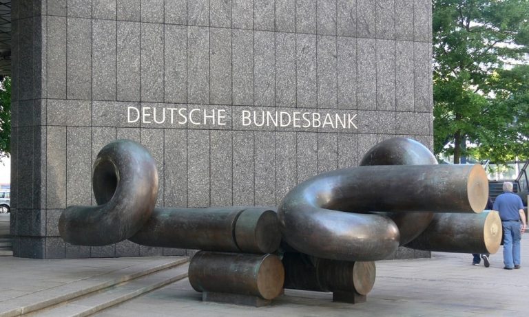 Bundesbank Yılın İkinci Çeyreğinde Büyüme Uyarısında Bulundu