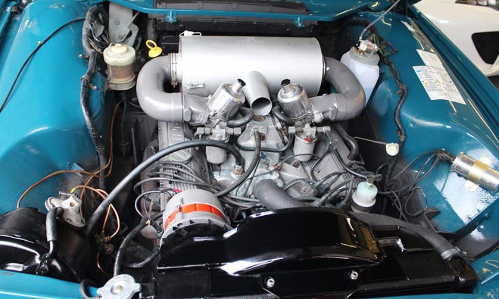 Rover V8