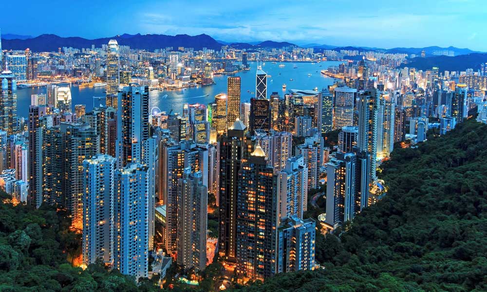 Hang Seng Endeksi Yüzde 0,83 Yükseldi