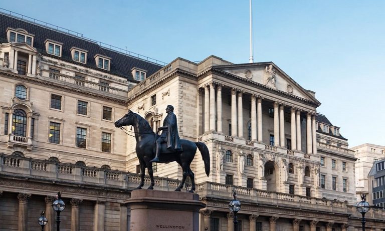 İngiltere Merkez Bankası Gösterge Faiz Oranını Değiştirmeyerek %0,75’te Bıraktı