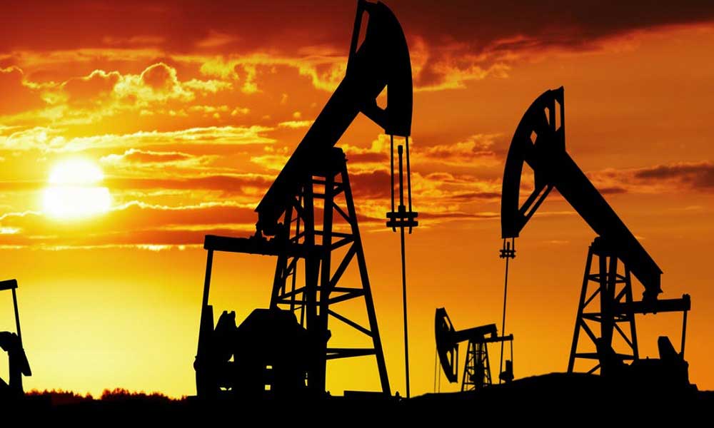Petrol Nisan Başından Beri Yüzde 15 Düştü