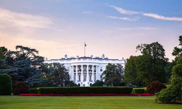 Beyaz Saray, Çin’le Ticaret Anlaşması için Uzun Vadeli Çizelge İzliyor