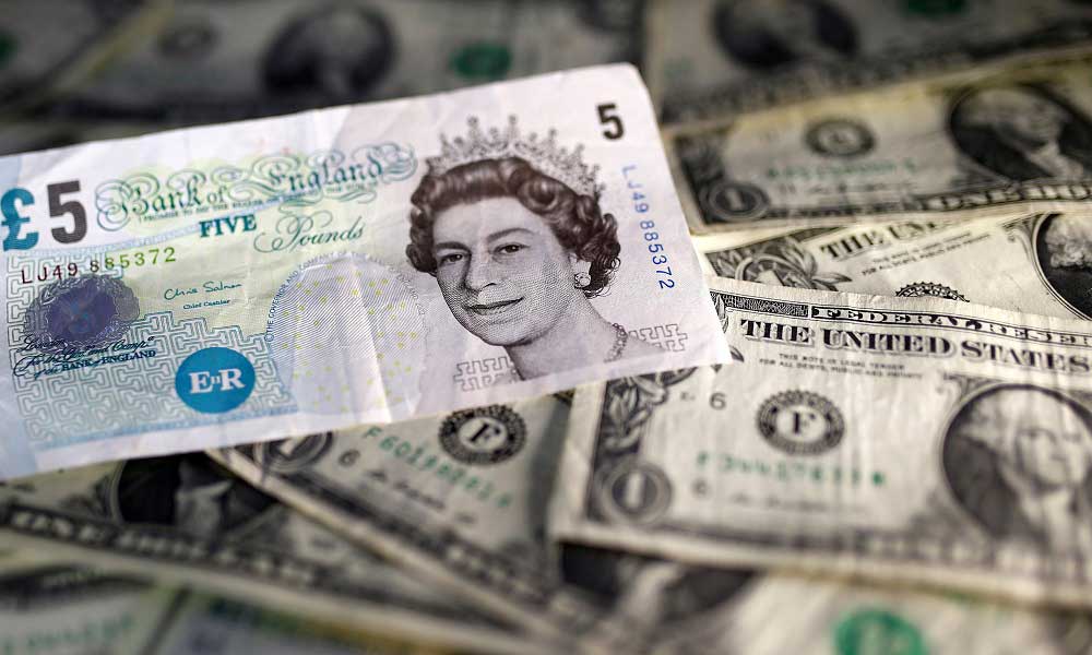 Dolar Karşısında 27 Ayın En Düşüğü