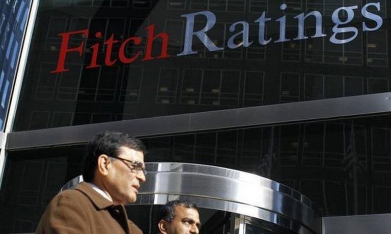 Fitch Ratings Güney Afrika’nın Görünümünü Düşürdü, Rand Türü Hazine Tahvilleri Geriledi!
