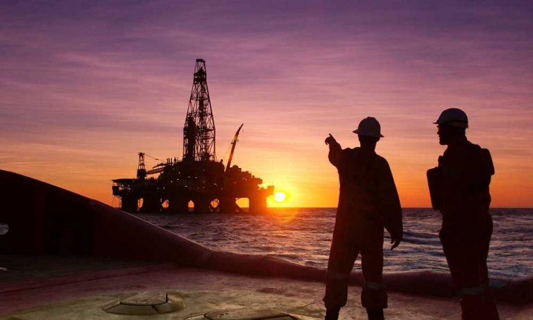 IEA’ya Göre Petrol Piyasaları 2020’de Yeni Bir Arz Fazlalılığı Yaşayacak