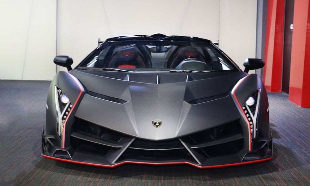 4.5 Milyon Dolar Satılık Lamborghini Veneno Roadster Motoru