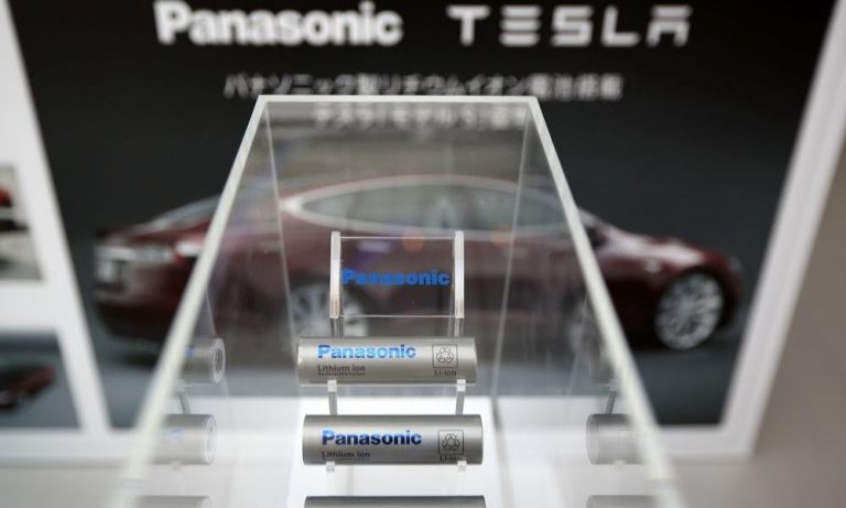 Tesla, Panasonic’e Bağlı Kalmadan Kendi Lityum-iyon Pillerini Üretmeye Hazırlanıyor