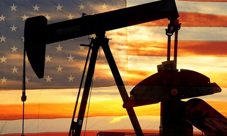 ABD Petrol Üretiminde Rekor Kırılırken Fiyatlar Yatay Seyrediyor