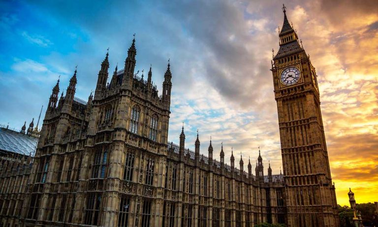 Brexit Krizindeki Yeni Sorunlar Nedeniyle Tatildeki İngiliz Parlamentosu Derhal Toplanmalı