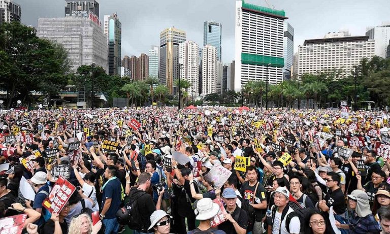 Hong Kong’daki Olaylar Dünya Ekonomisi için Resesyon Riski Taşıyor