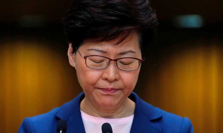 Hong Kong Lideri: Kent Çok Tehlikeli Bir Durumun Eşiğinde