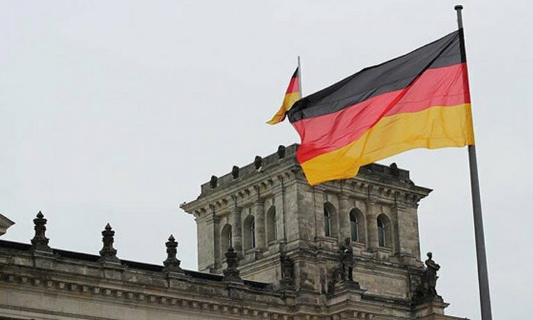 İhracat Verilerindeki Düşüş, Almanya’yı Resesyon Riskiyle Karşı Karşıya Bırakırken Ekonomi Daralıyor!