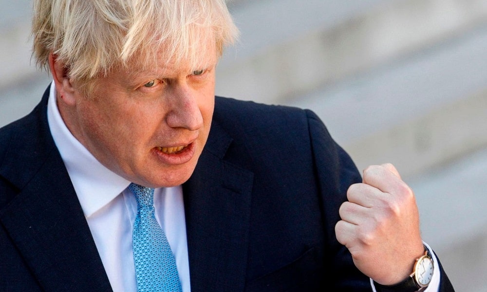 Johnson Israrcı Davranıyor