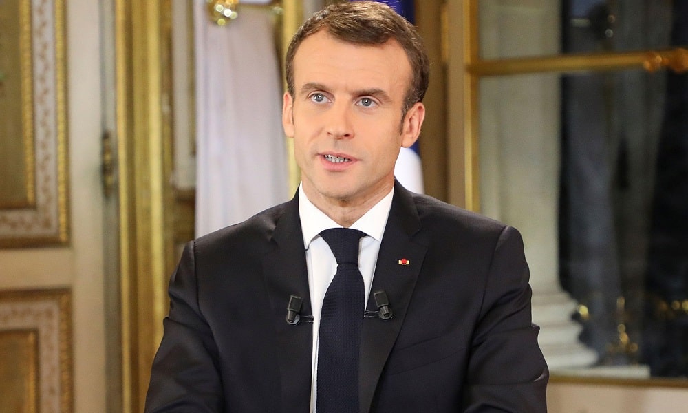 Macron Fransızlara Hitap Etti