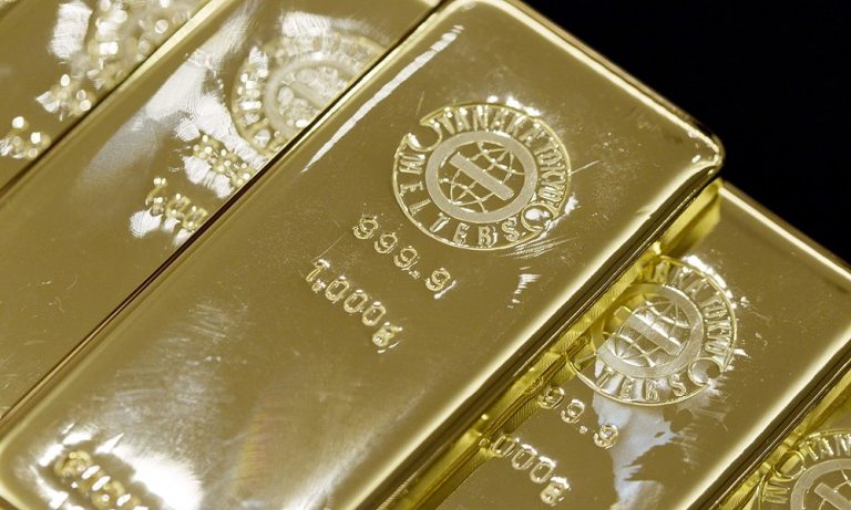 1495 Dolarda Seyreden Ons Altın Son Bir Ayın İlk Haftalık Kaybına Yöneldi