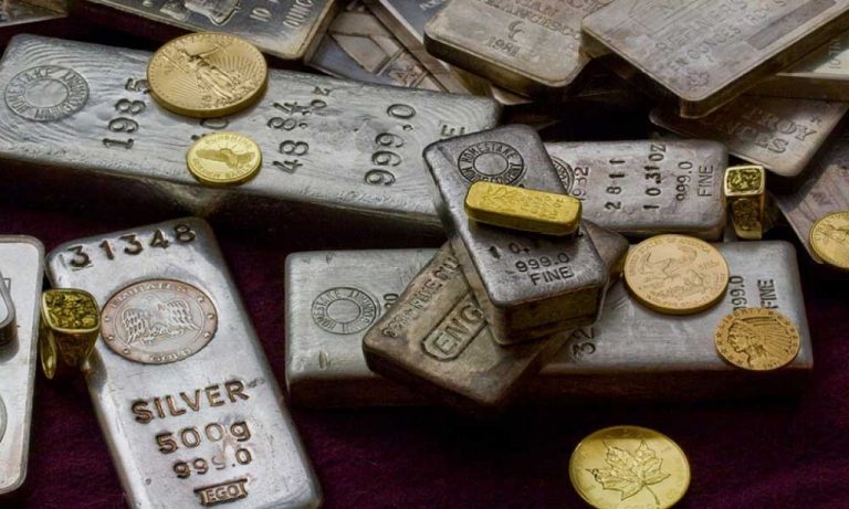 Küresel Karmaşa İçinde Gümüş, Altın Fiyatından Daha Fazla Artıyor