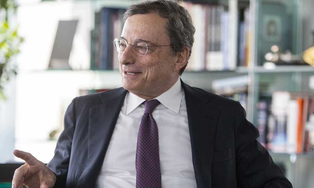 Mario Draghi Daha Güçlü Ekonomik ve Parasal Birliğe Sahip Euro Bölgesi Açıklaması 