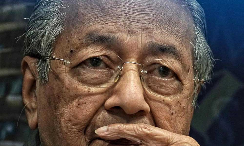 Malezya Başbakanı Güçlü Ulus Zorbalığı Şikayet Etti 